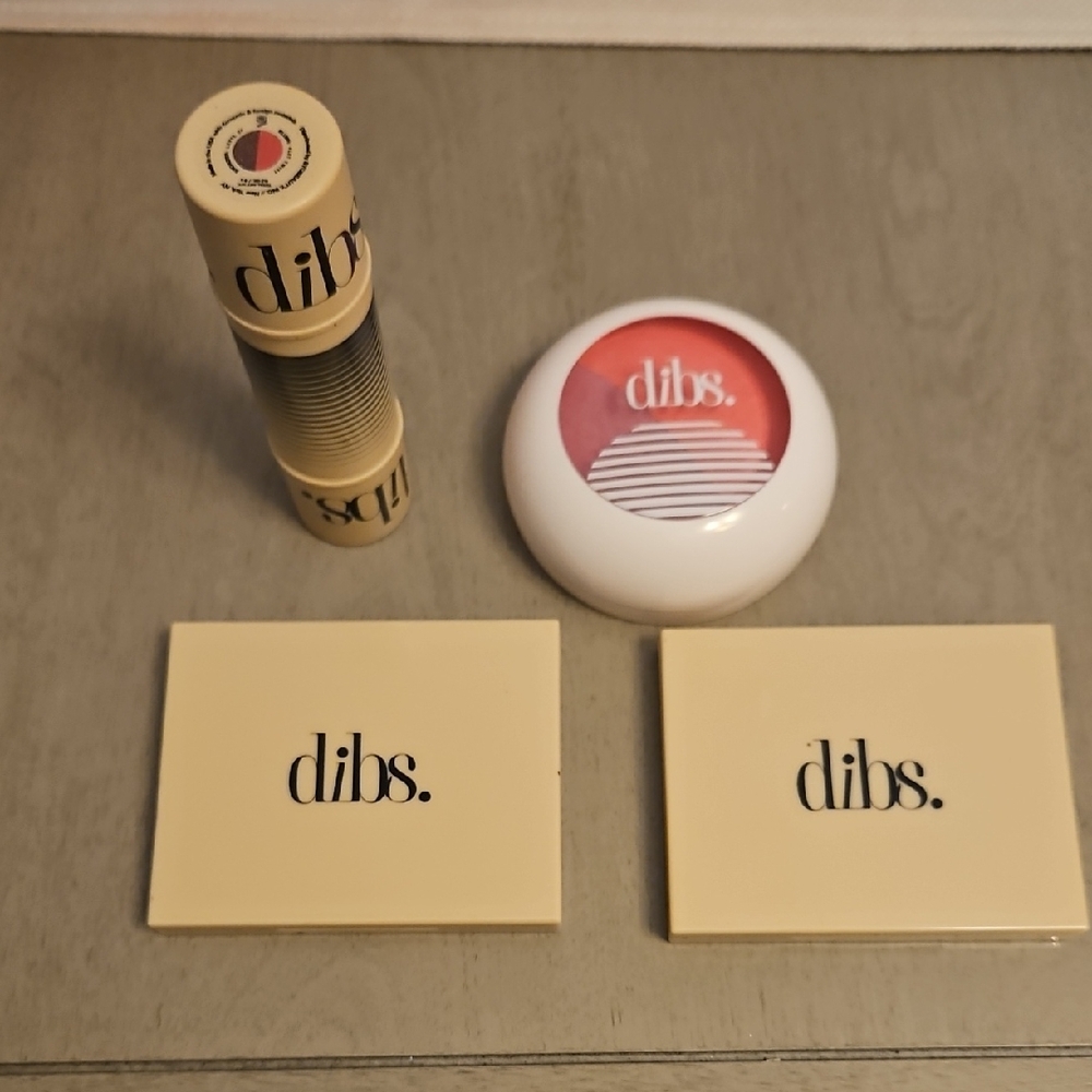 Gently Used Dibs Baked Blush, Eyeshadow Sets, and #6 Desert Island Duo